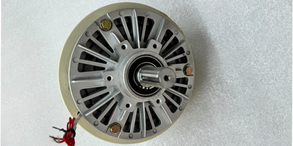 自動制袋機(jī)放卷所需磁粉離合器的選型分析