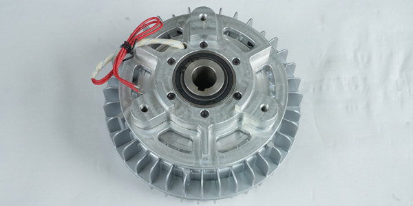 磁粉剎車器在自動模切機中如何提升運行效率？